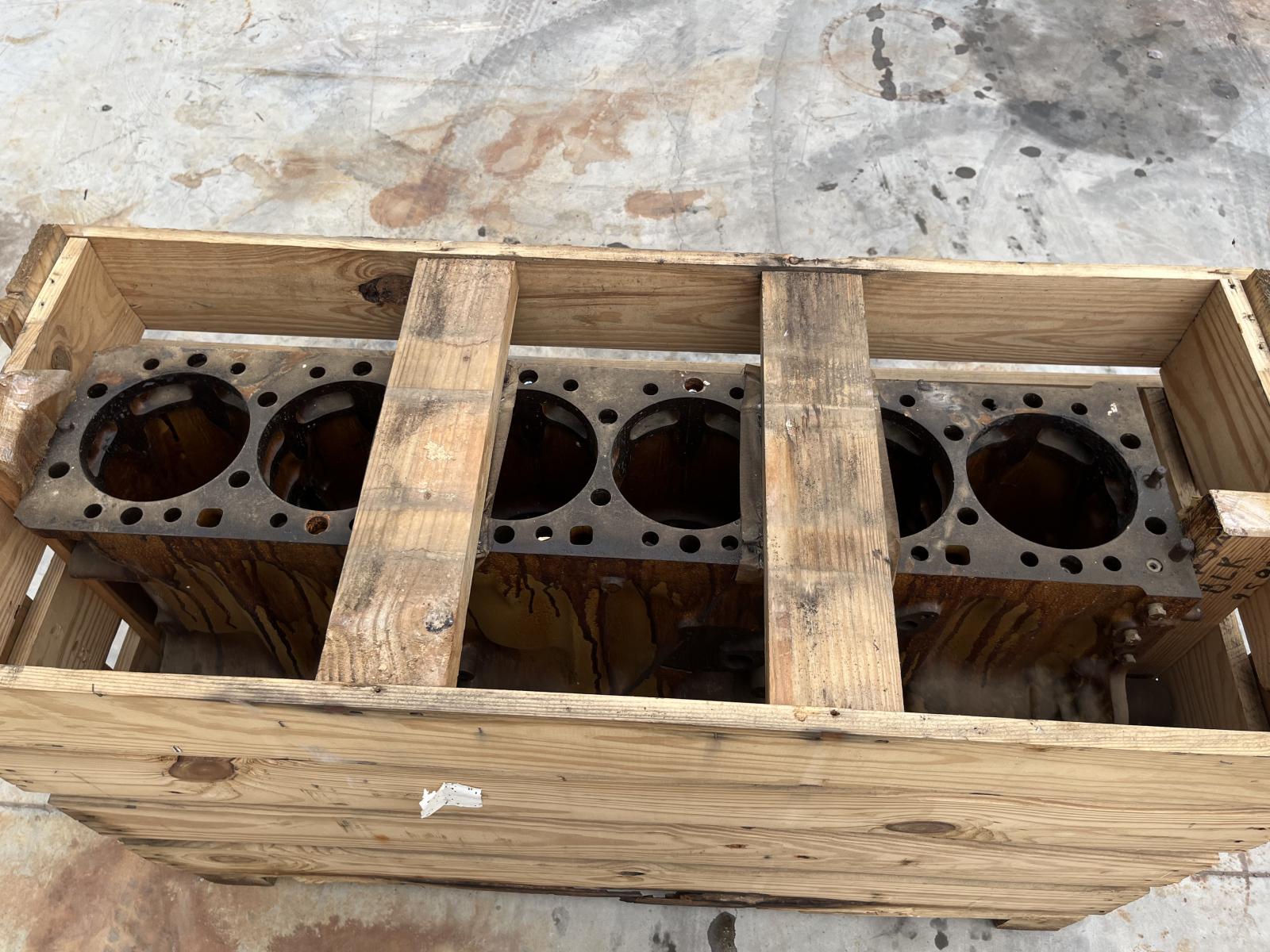 ./imagenes/INVOICE/2019/18214/MONOBLOCK CATERPILLAR (5).JPG